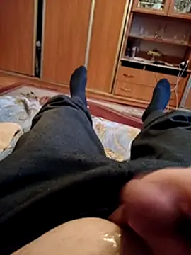 Snapshot of julianA1964 chatting on January 7, 2:22 pm julianA1964 online show from January 7, 2:22 pm