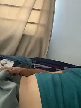 Snapshot of rulor69 chatting on March 4, 12:29 am rulor69 online show from March 4, 12:29 am