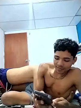 Wild and Sweets online show from January 7, 11:10 pm