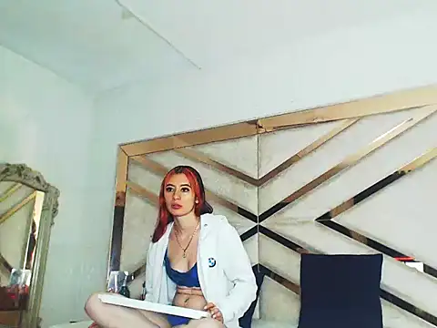 LunaFever69 online show from May 3, 3:33 am