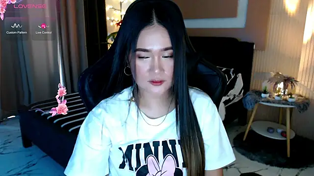 simplykhate online show from May 24, 3:39 am
