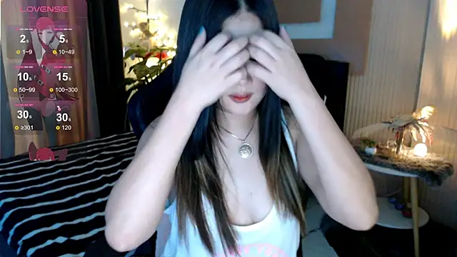 simplykhate online show from January 7, 1:32 am