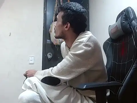 Calientes96 online show from February 10, 5:28 am