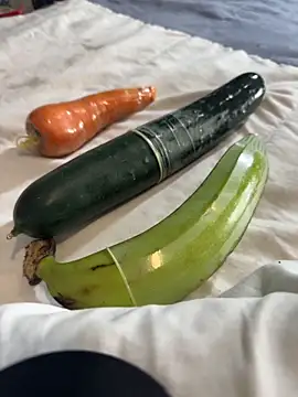 dani bela online show from February 24, 2:12 am