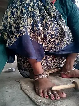 Queen chayna online show from February 5, 1:23 am