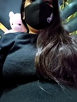 couple fun  online show from February 7, 8:06 pm