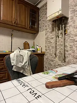 Lily Viola online show from February 15, 11:09 am