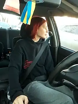 Lily Viola online show from March 4, 6:21 am