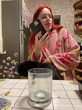 Lily Viola online show from February 25, 7:36 pm