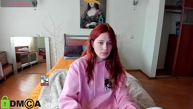 Lily Viola online show from February 12, 8:47 am