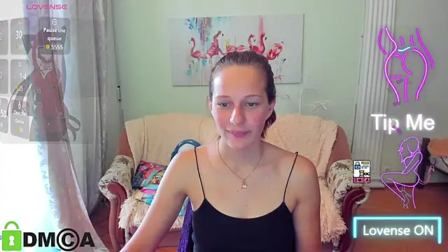 Snapshot of Lily_Viola chatting on July 8, 7:53 am Lily Viola online show from July 8, 7:53 am