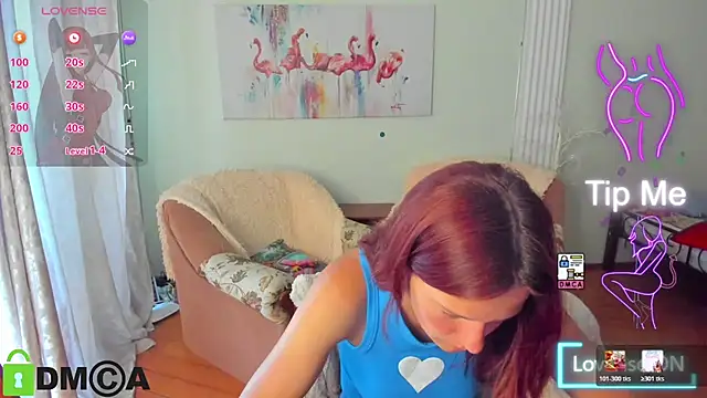 Snapshot of Lily_Viola chatting on June 24, 7:18 am Lily Viola online show from June 24, 7:18 am