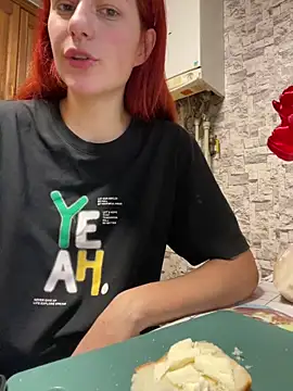 Lily Viola online show from February 26, 7:41 am