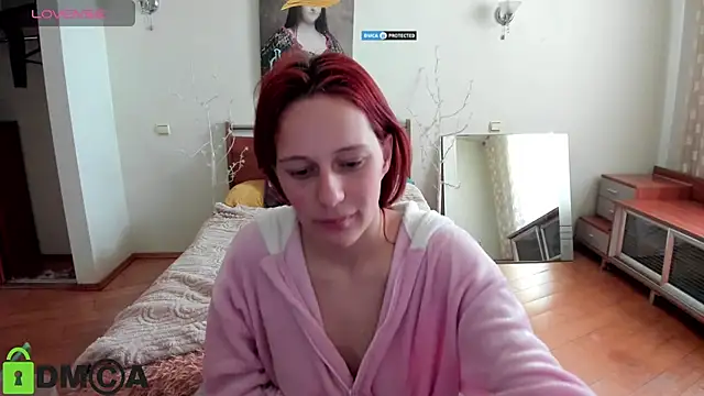 Lily Viola online show from April 15, 7:58 am