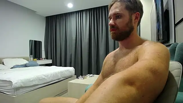 LorenzoLux online show from April 10, 6:37 pm