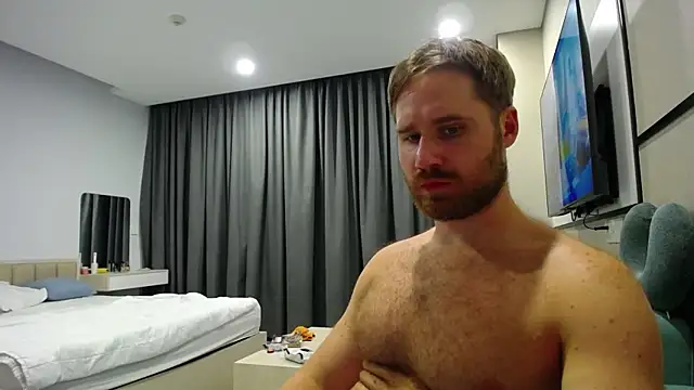 LorenzoLux online show from April 6, 5:36 pm