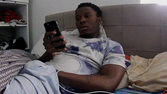 Bigchocco online show from April 13, 3:49 pm