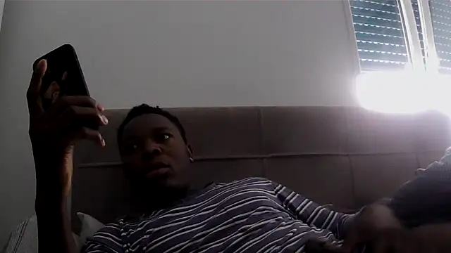 Bigchocco online show from April 12, 9:01 am