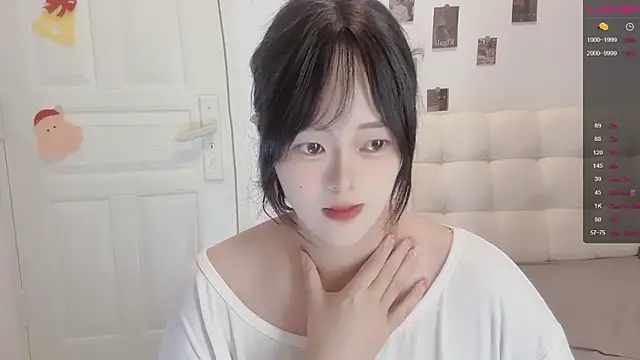 sunny-ly online show from April 10, 6:48 pm