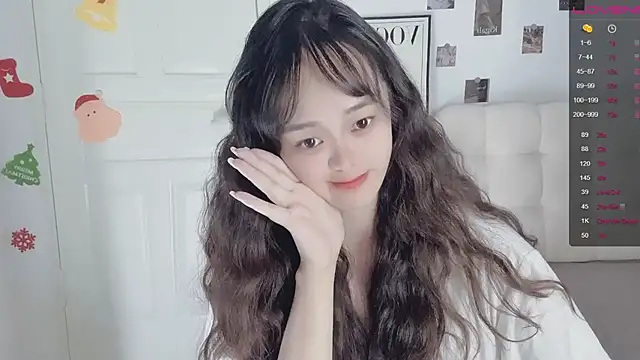 sunny-ly online show from March 31, 6:21 pm