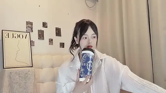 sunny-ly online show from March 22, 5:47 pm