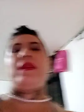 Casandramillf online show from April 16, 6:30 pm