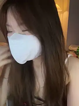 Snapshot of _xiaoxinxin_ chatting on June 5, 2:12 pm xiaoxinxin online show from June 5, 2:12 pm