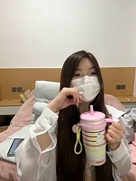  xiaoxinxin  online show from March 3, 8:32 am