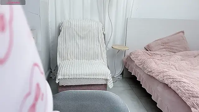  xiaoxinxin  online show from April 4, 3:18 pm