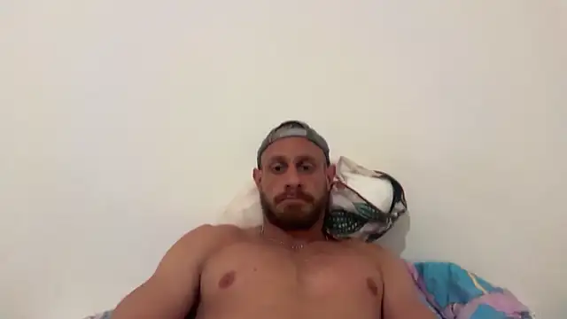 Snapshot of Maxinho89 chatting on July 6, 8:55 pm Maxinho89 online show from July 6, 8:55 pm