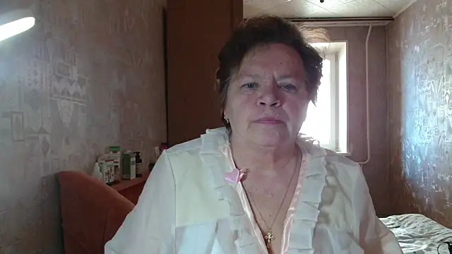 Snapshot of Kleo_doll_ chatting on February 20, 11:56 am Kleo doll online show from February 20, 11:56 am