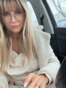 NaughtyNinky online show from February 5, 12:56 pm