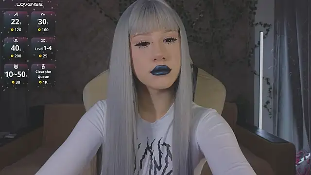 Necucubi02 online show from April 8, 9:27 pm