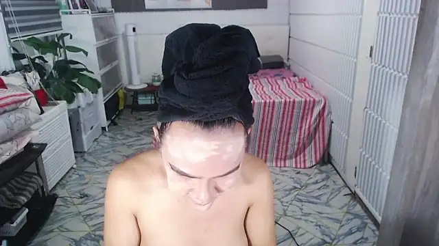 Snapshot of MShealthyCumTS69 chatting on February 24, 10:16 am MShealthyCumTS69 online show from February 24, 10:16 am