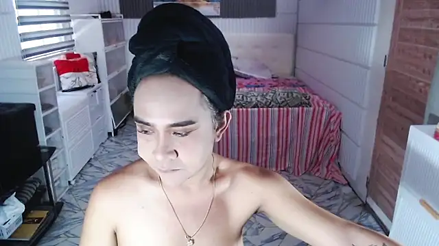 MShealthyCumTS69 online show from April 23, 3:24 am