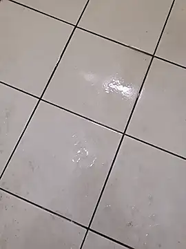 Johnlim880 online show from January 6, 5:55 am