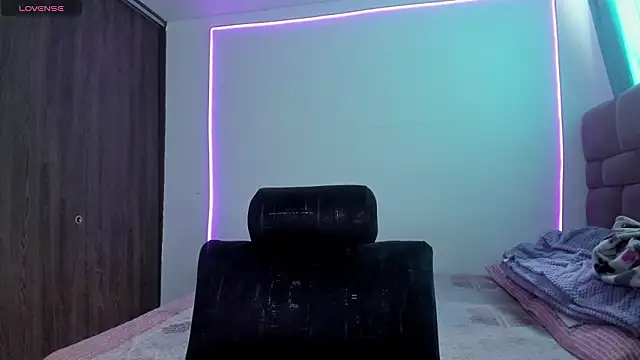 maazikeenx online show from March 11, 1:27 pm