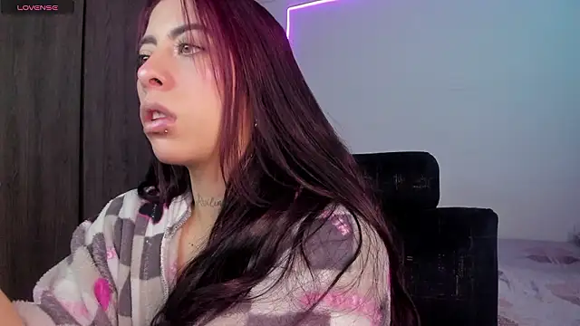 maazikeenx online show from March 10, 12:42 pm