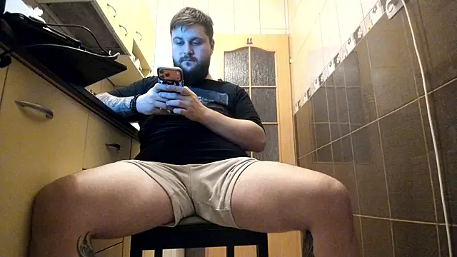 ashtondel online show from March 3, 2:40 am