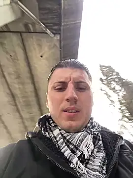 allee2206 online show from March 18, 3:46 pm