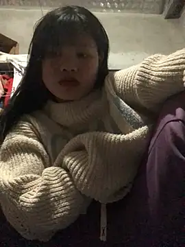 Snapshot of Minhkhue121 chatting on February 13, 4:51 pm Minhkhue121 online show from February 13, 4:51 pm