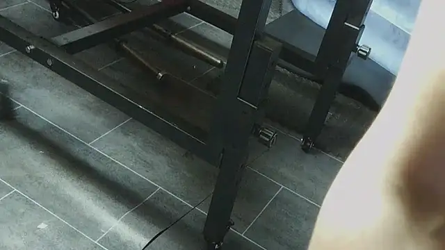 Snapshot of ashleyandtommy1 chatting on January 18, 4:16 am ashleyandtommy1 online show from January 18, 4:16 am