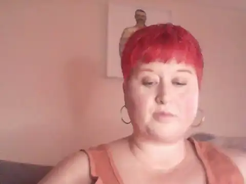 BustyRedxx online show from May 21, 11:51 am