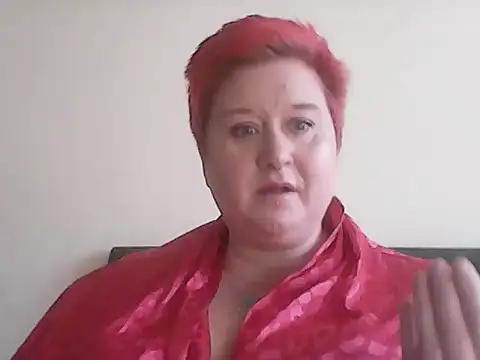 BustyRedxx online show from April 23, 9:27 am