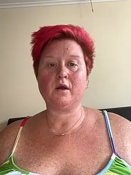 BustyRedxx online show from June 24, 9:08 am