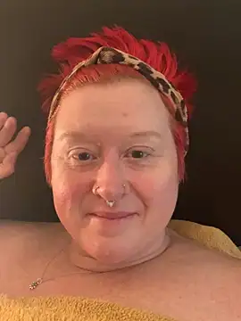 BustyRedxx online show from March 25, 9:19 am