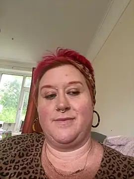 BustyRedxx online show from June 7, 4:23 pm