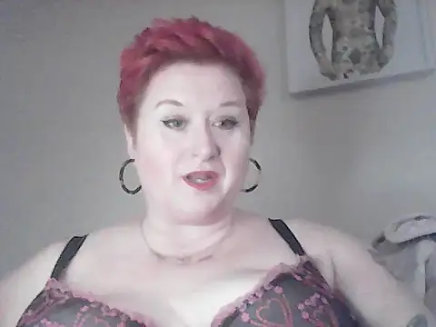 BustyRedxx online show from February 12, 10:04 am