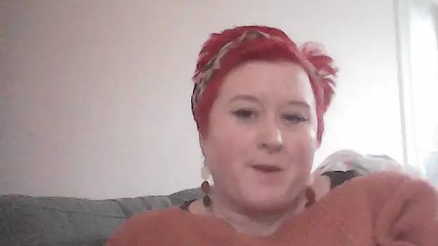 BustyRedxx online show from March 8, 4:21 pm