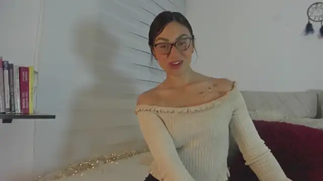 AmaraOsteen online show from March 21, 1:18 am